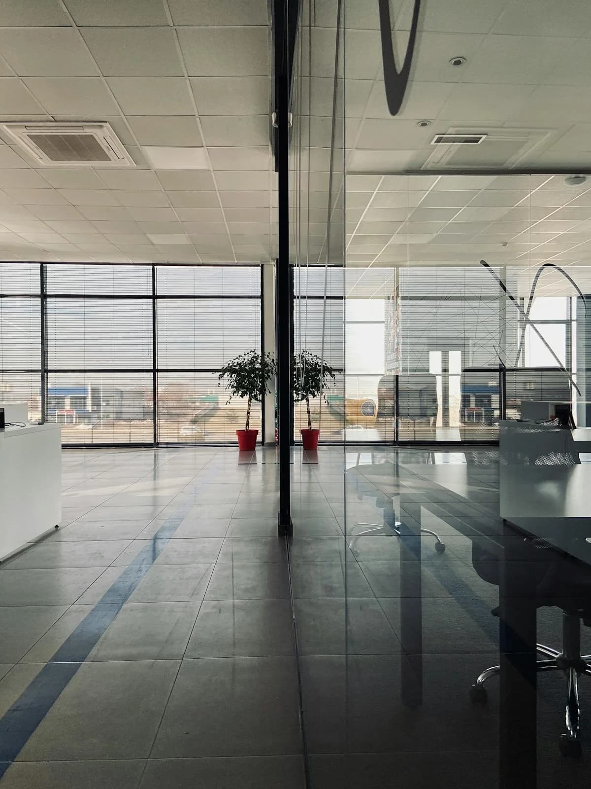 Oficina Moderna y Funcional
